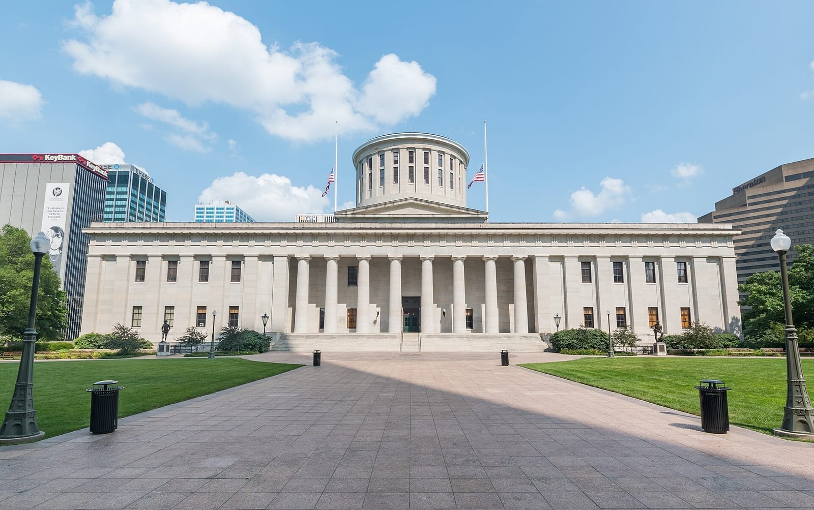 Exterior of the Ohio Statehouse in Columbus under a clear sky